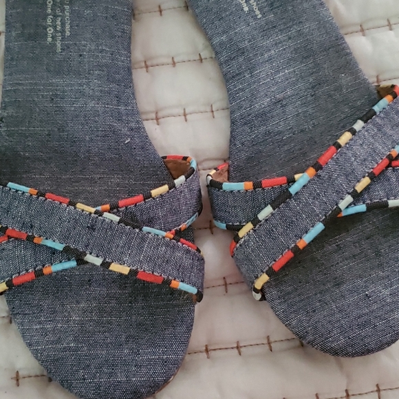Tom's sandals - Picture 2 of 5